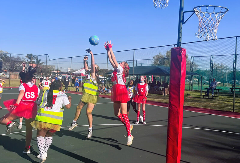 Rynfield Primary School - The School With Heart Netball